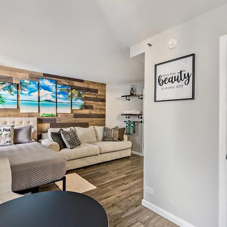 Inviting Waikiki Grand Hotel Room One Block To Beach! هونولولو المظهر الخارجي الصورة