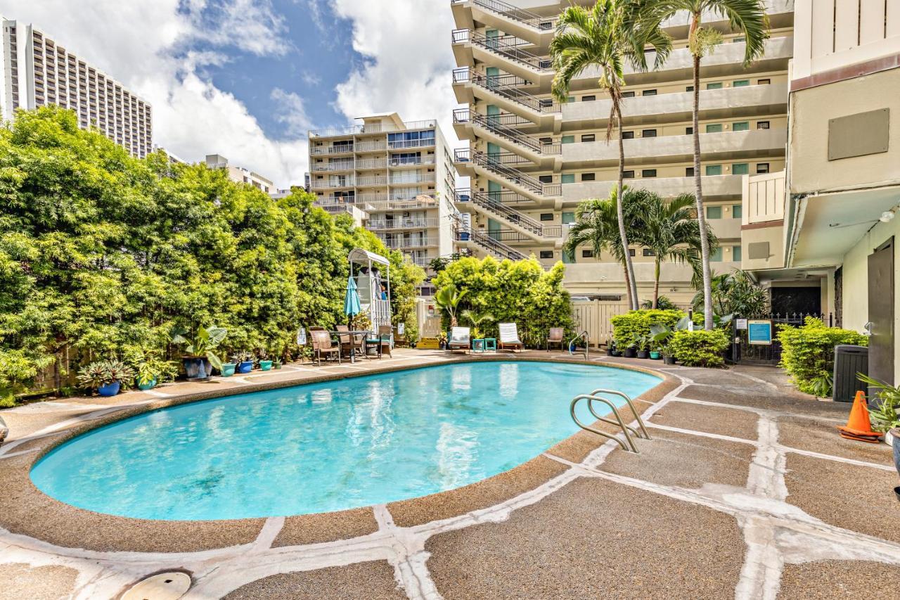 Inviting Waikiki Grand Hotel Room One Block To Beach! هونولولو المظهر الخارجي الصورة