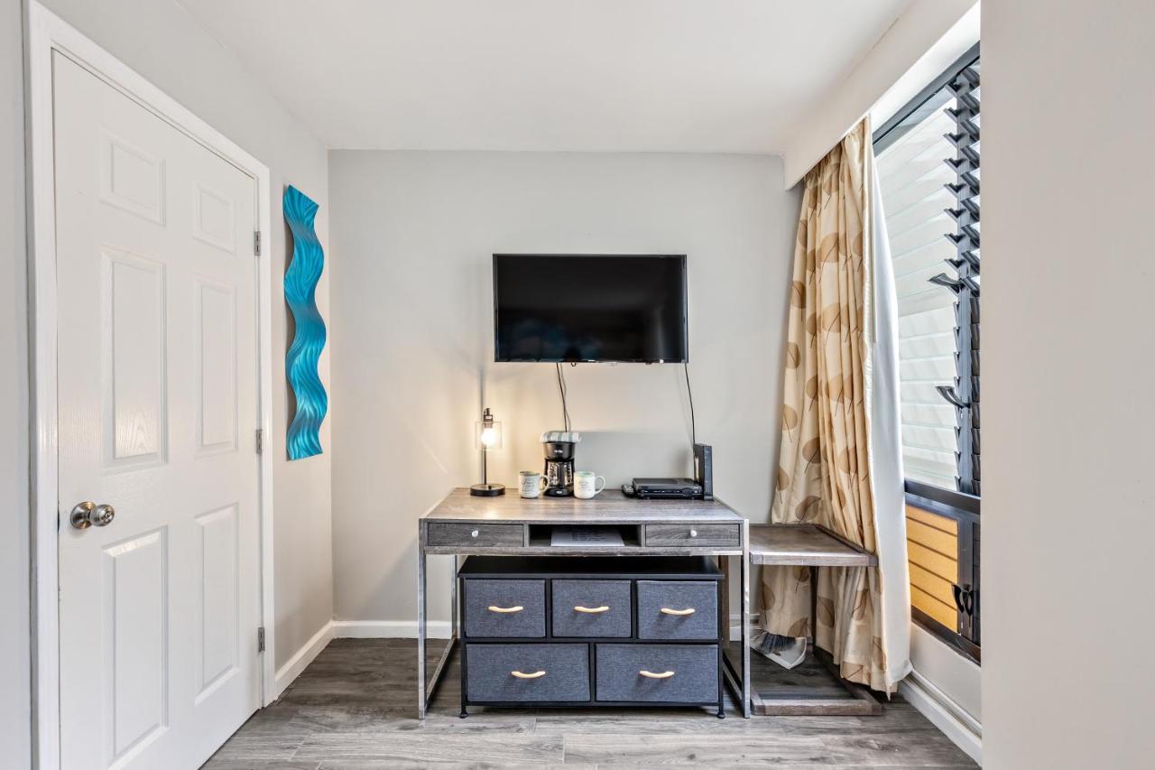 Inviting Waikiki Grand Hotel Room One Block To Beach! هونولولو المظهر الخارجي الصورة